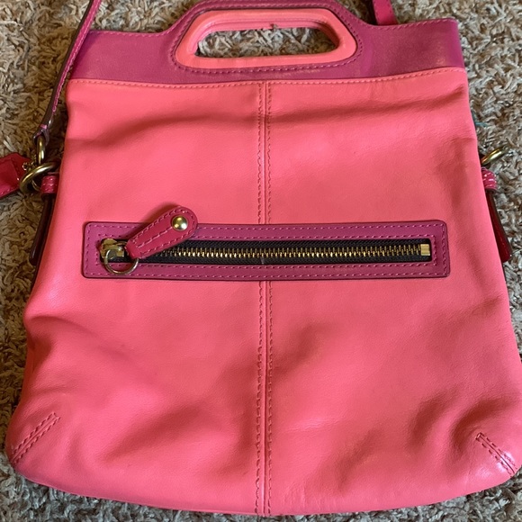 COACH purse - Picture 2 of 7